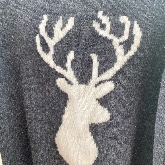 ๐ Loft sweater Medium Petite ๐ - Picture 2 of 5